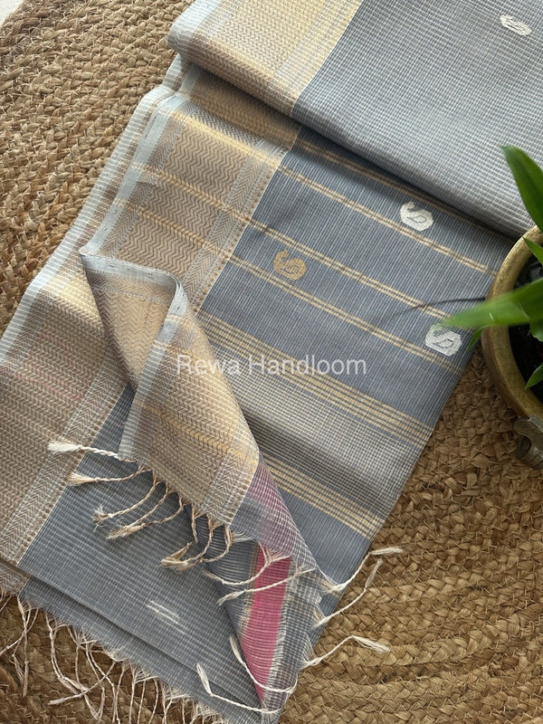 Maheshwari Tissue Butti Saree 