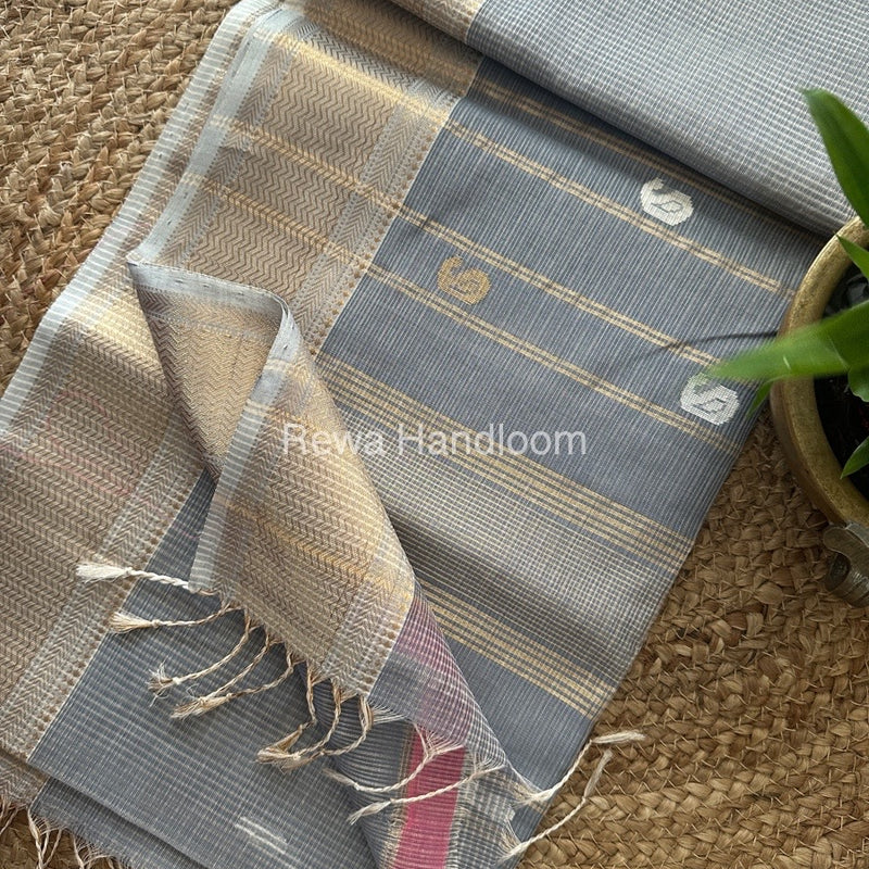 Maheshwari Tissue Butti Saree 