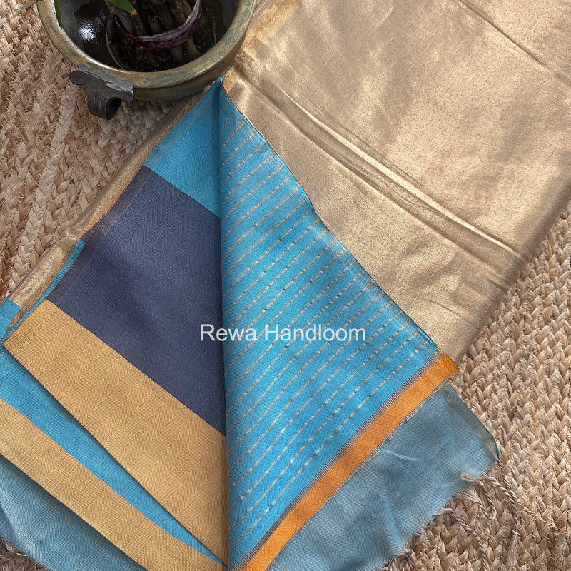 Exclusive Maheshwari Multicolor Four Paddle Weaving Saree FPS014