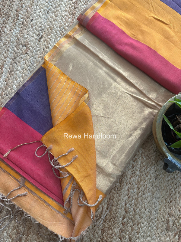 Exclusive Maheshwari Four Paddle Weaving Saree