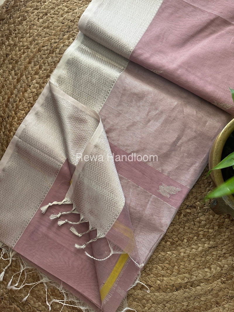 Maheshwari Silver Butti Saree