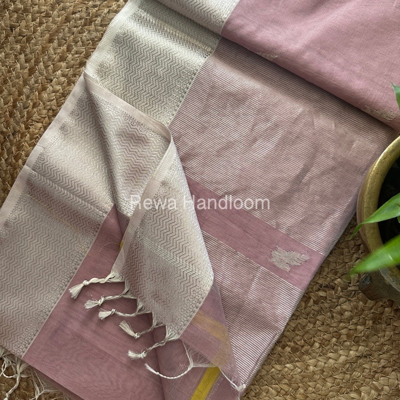 Maheshwari Silver Butti Saree