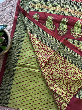 Parrot Green Bagh Print Cotton Saree NCBP28