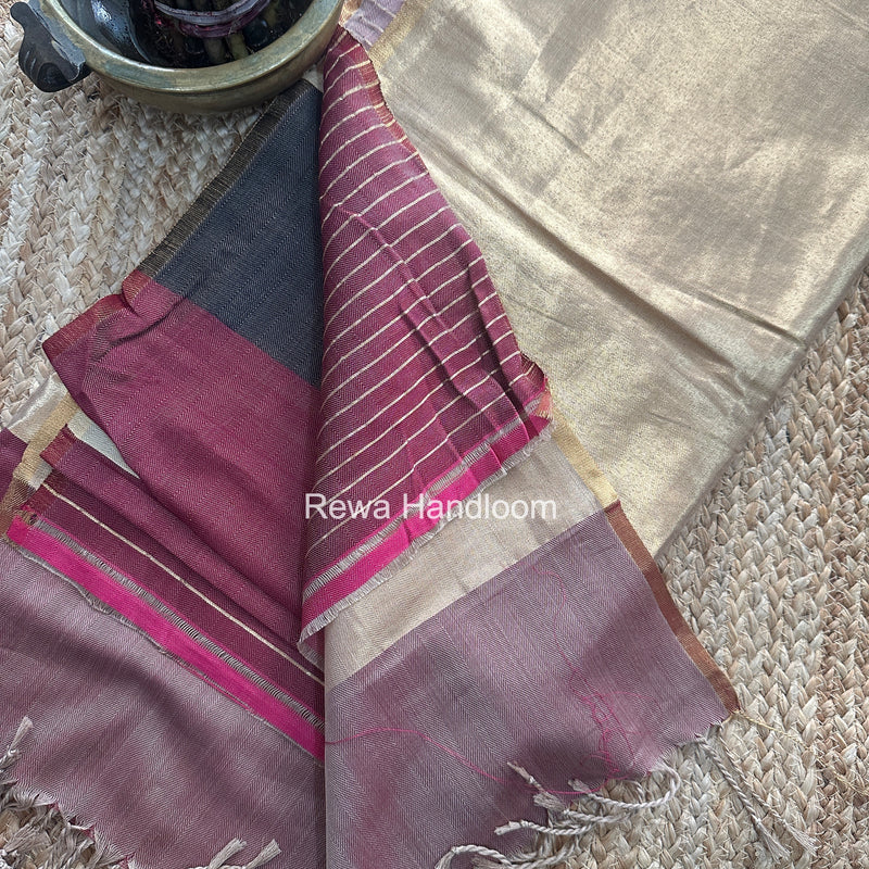 Exclusive Maheshwari Multicolor Four Paddle Weaving Saree FPS018