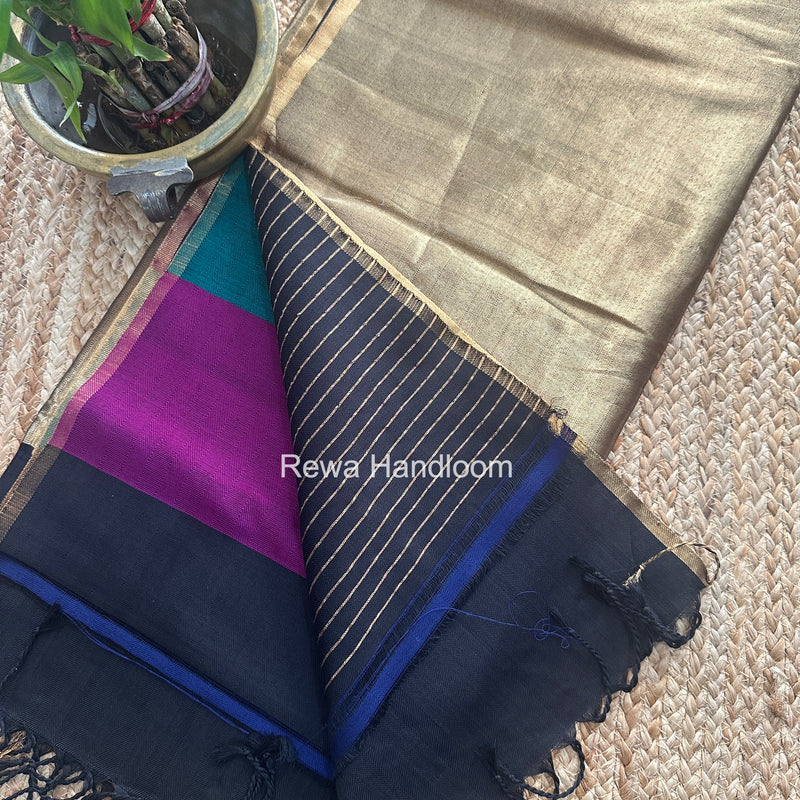 Exclusive Maheshwari Multicolor Four Paddle Weaving Saree FPS012