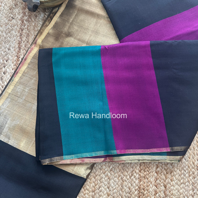 Exclusive Maheshwari Saree