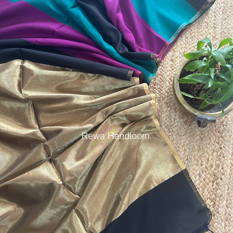 Exclusive Maheshwari Multicolor Four Paddle Weaving Saree FPS012