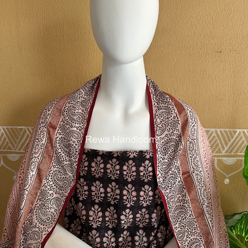 Maheshwari Black-Red Bagh Print Suit BSP0221