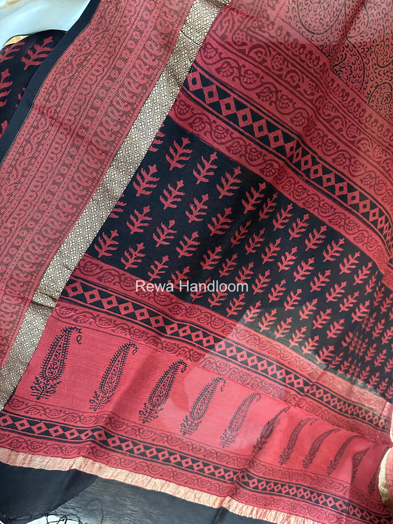Maheshwari Black-Red Bagh Print Suit BSP0232