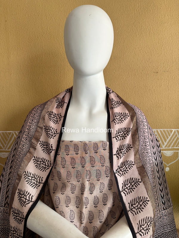 Maheshwari White-Black Bagh Print Suit BSP0220