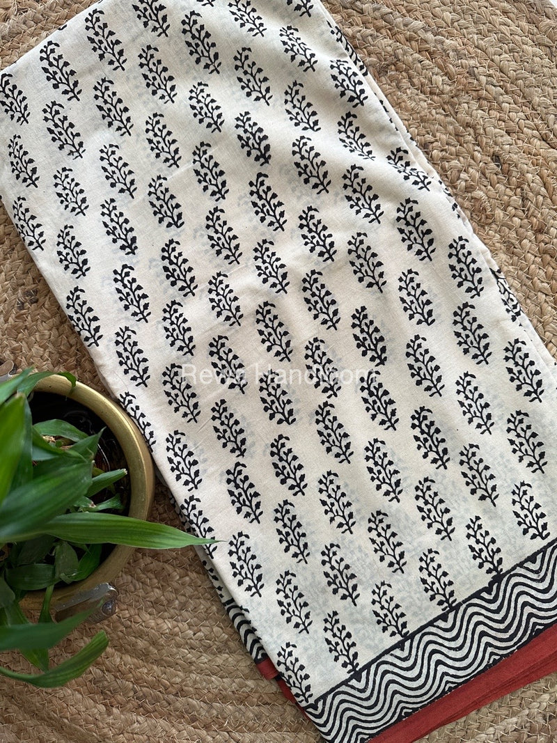 Cream Cotton Printed Saree CS012