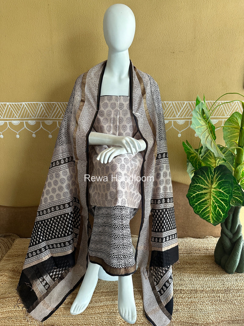 Maheshwari Bagh Print Suit