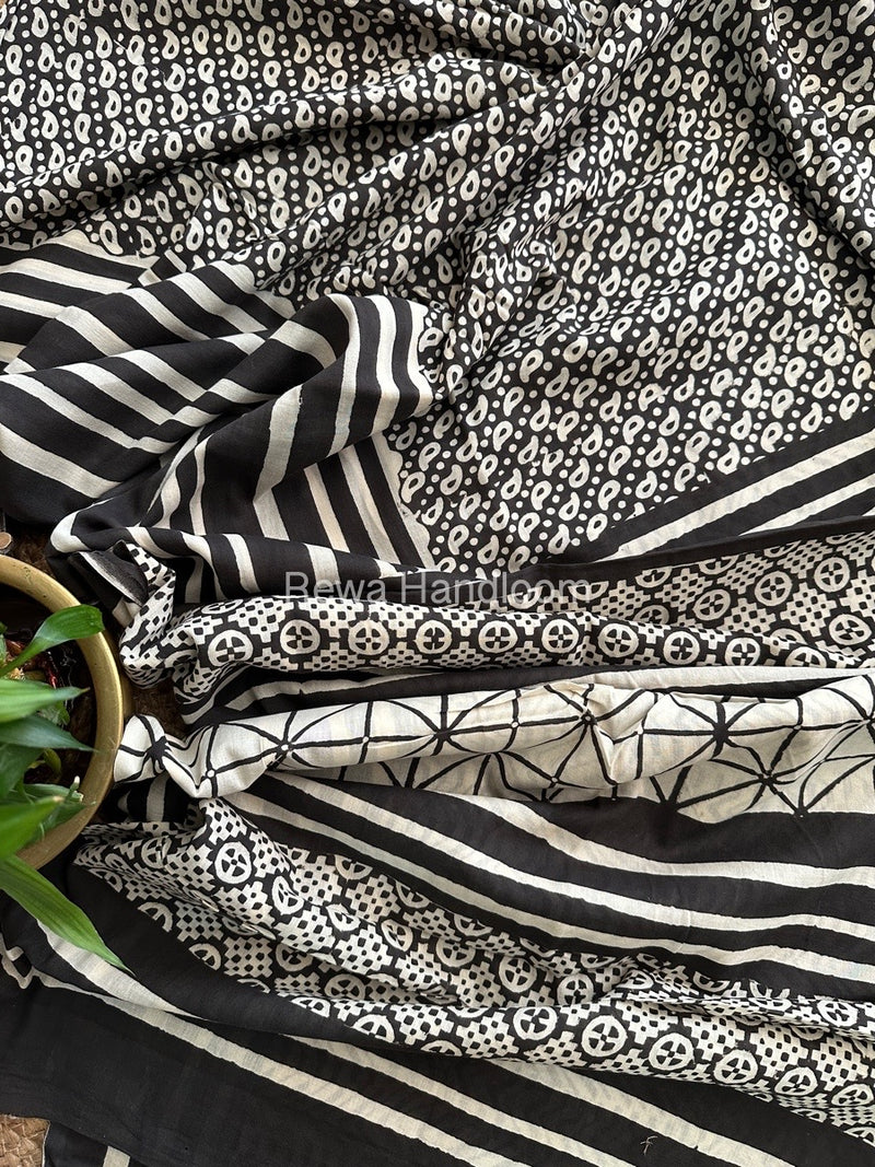 Black Cotton Printed Saree CS013