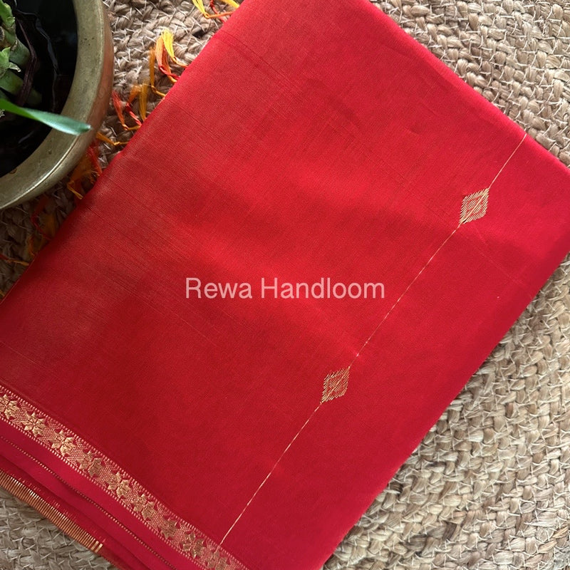 Red Zari Butti Maheshwari Saree SBS046