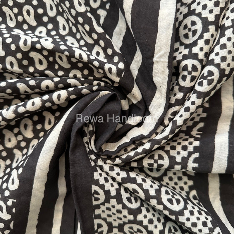 Black Cotton Printed Saree CS013