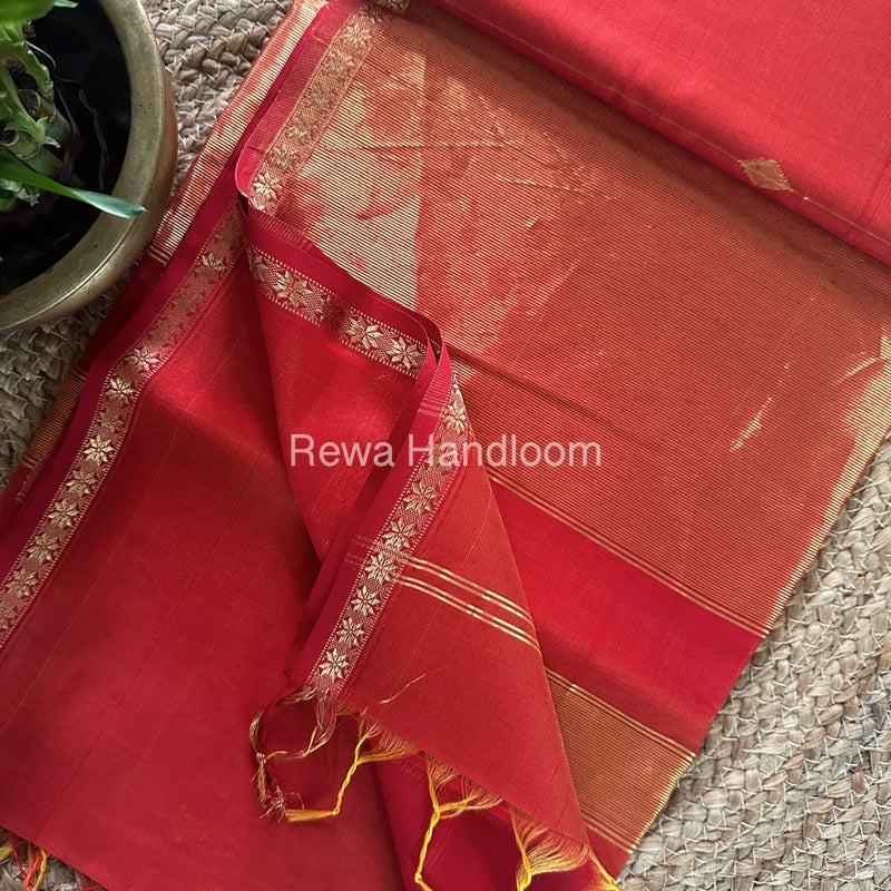 Zari Butti Maheshwari Saree