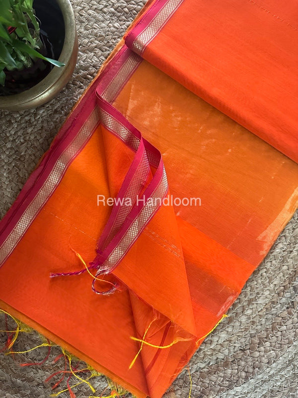 Zari Butti Maheshwari Saree