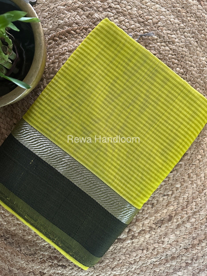 Maheshwari Parrot Green Resham Thread Border Saree RTBS04