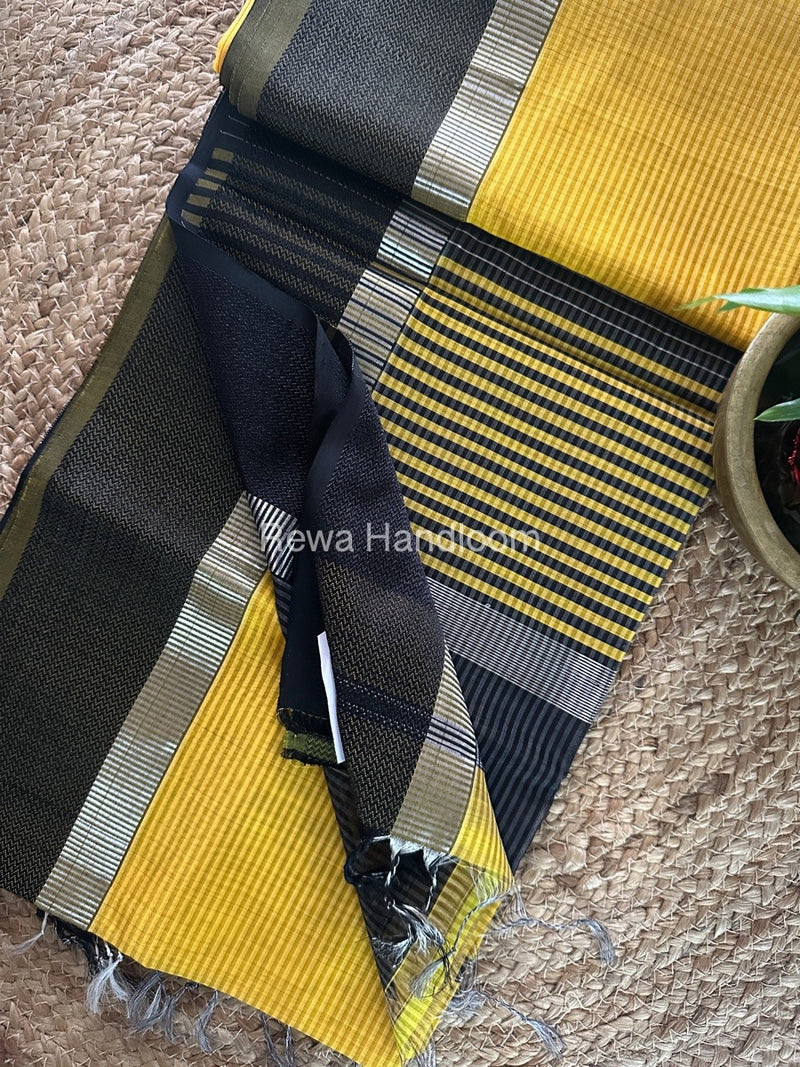 Maheshwari Resham Thread Border Saree