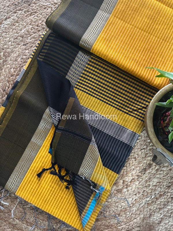 Maheshwari Resham Thread Border Saree