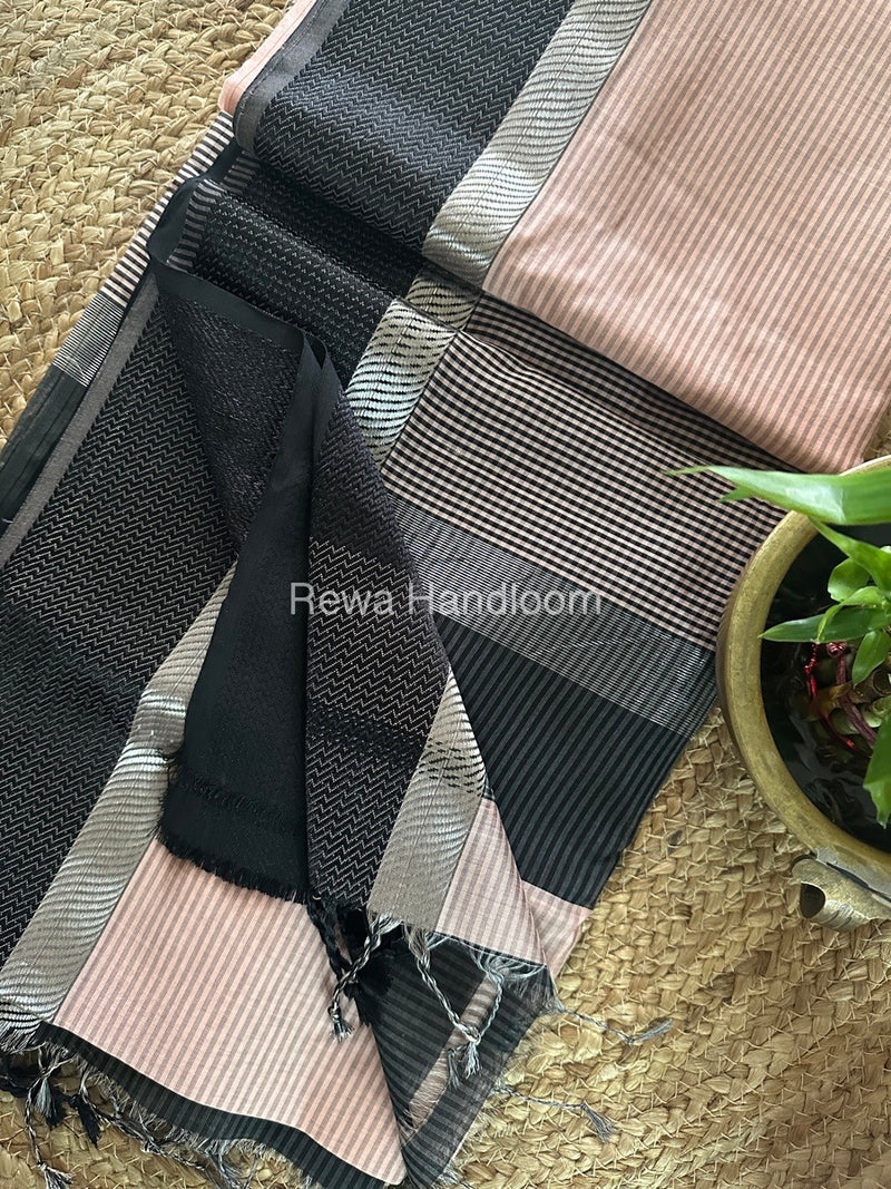 Maheshwari Resham Thread Border Saree