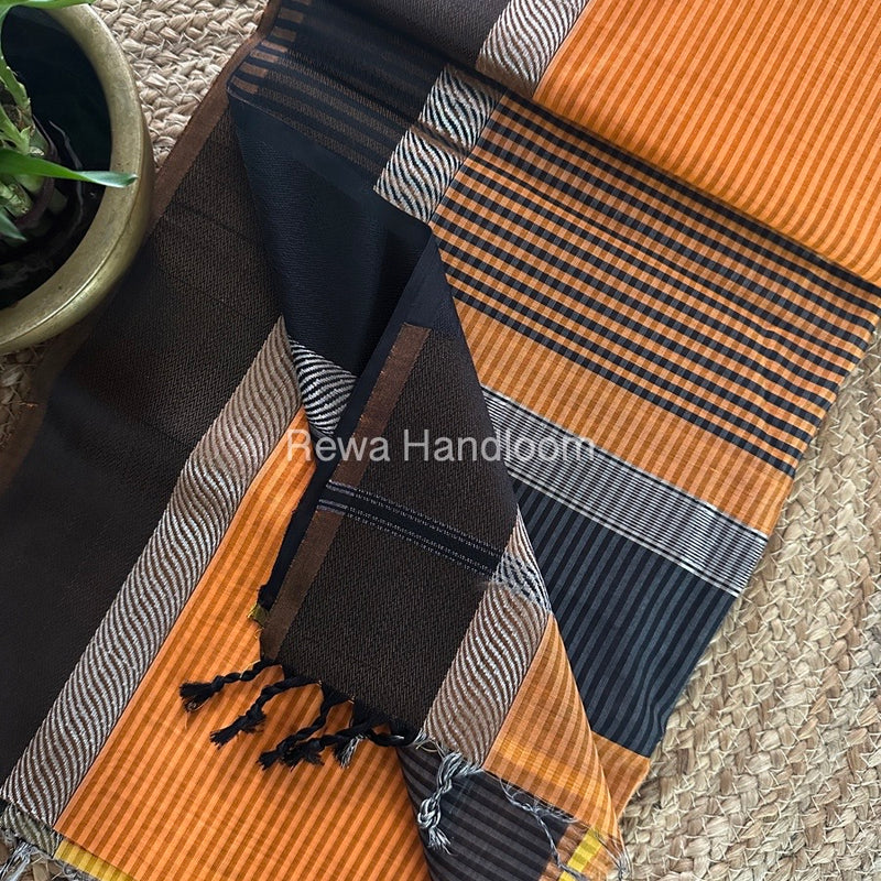 Maheshwari Resham Thread Border Saree