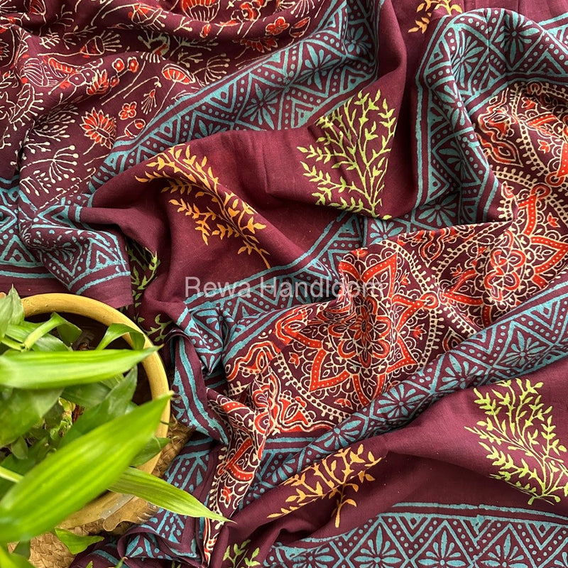 Wine Cotton Printed Saree CS026
