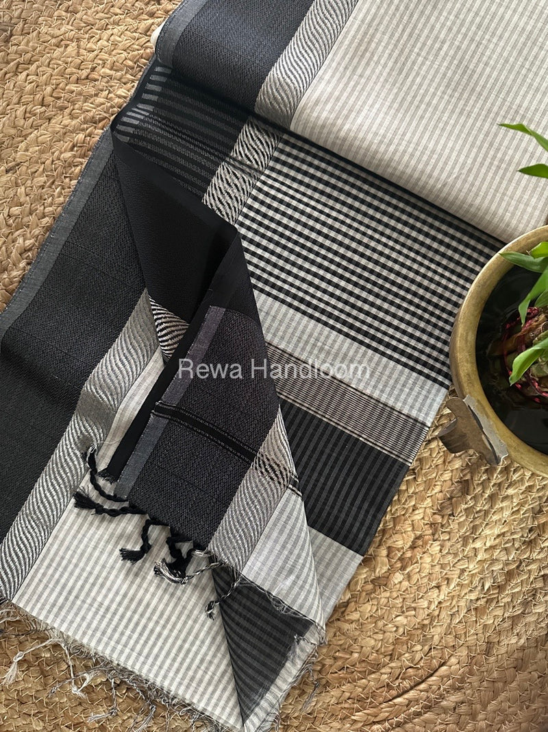 Maheshwari Resham Thread Border Saree 