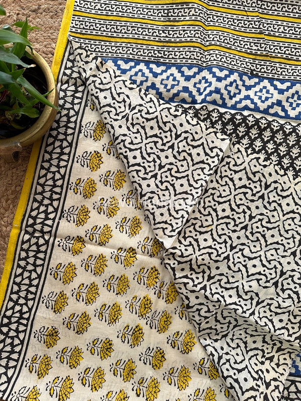 Cream Cotton Printed Saree CS017