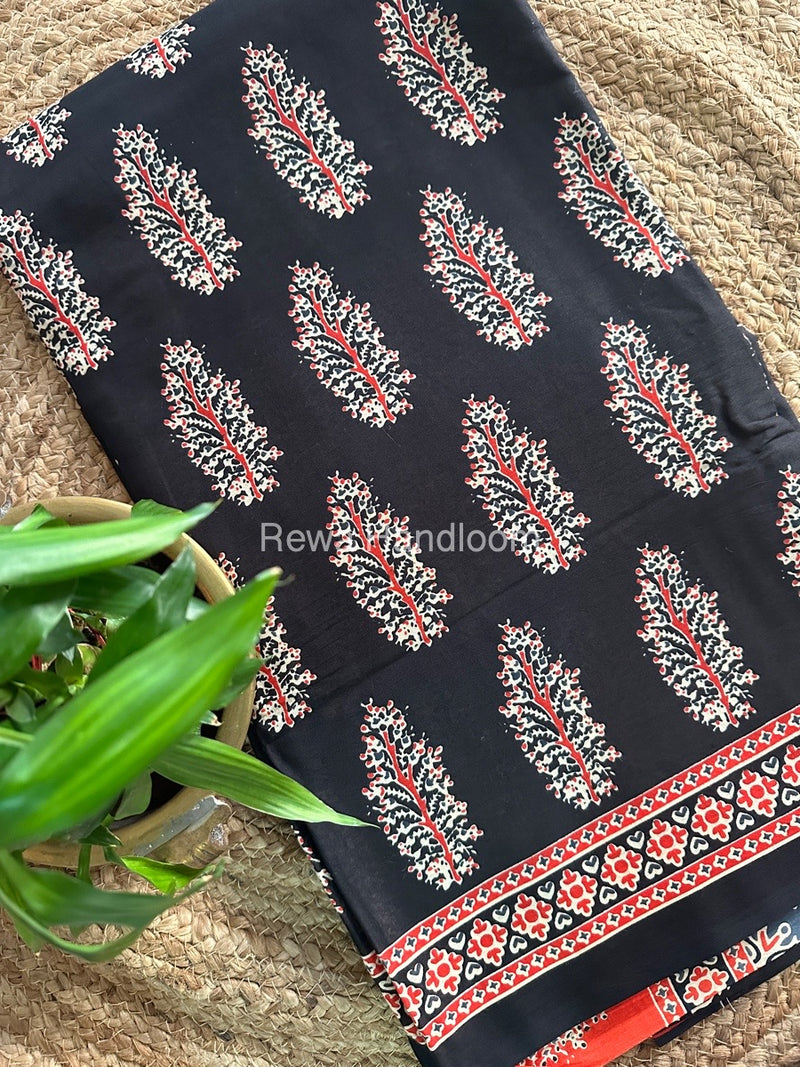 Black Cotton Printed Saree CS09