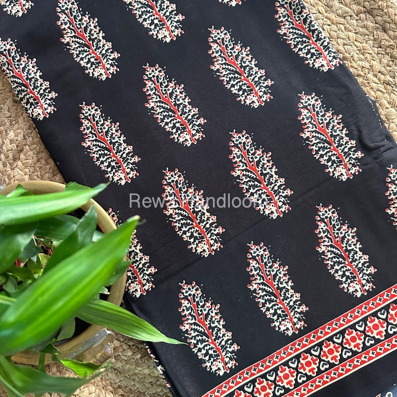 Black Cotton Printed Saree CS09