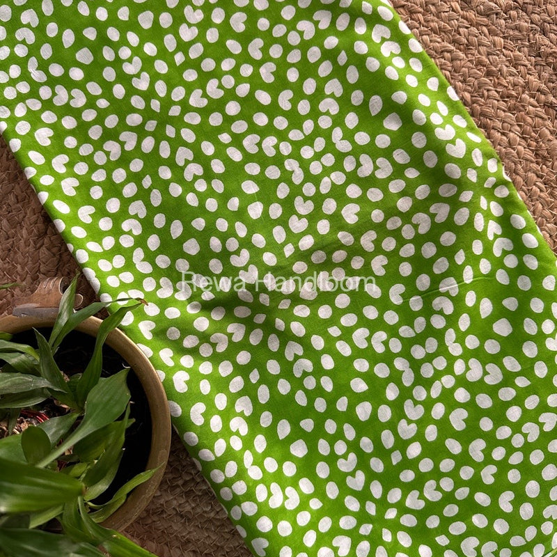 Parrot Green Cotton Printed Saree CS08