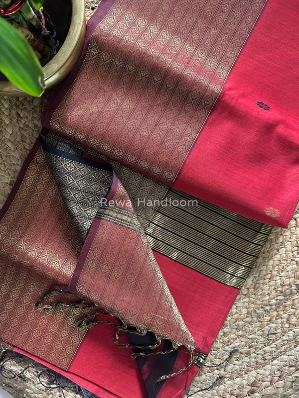 Zari Butti Maheshwari Saree