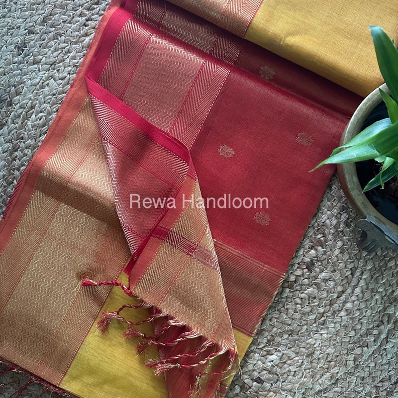 Maheshwari Tissue Butti Saree