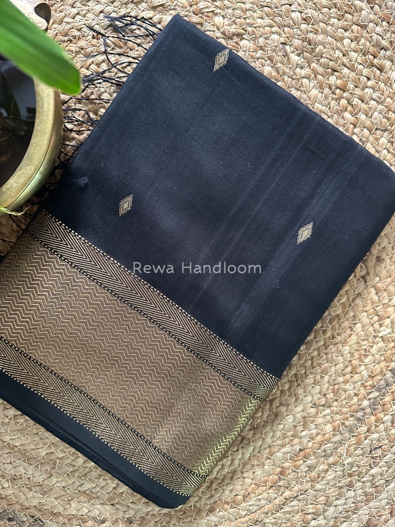 Black Zari Butti Maheshwari Saree JBS033