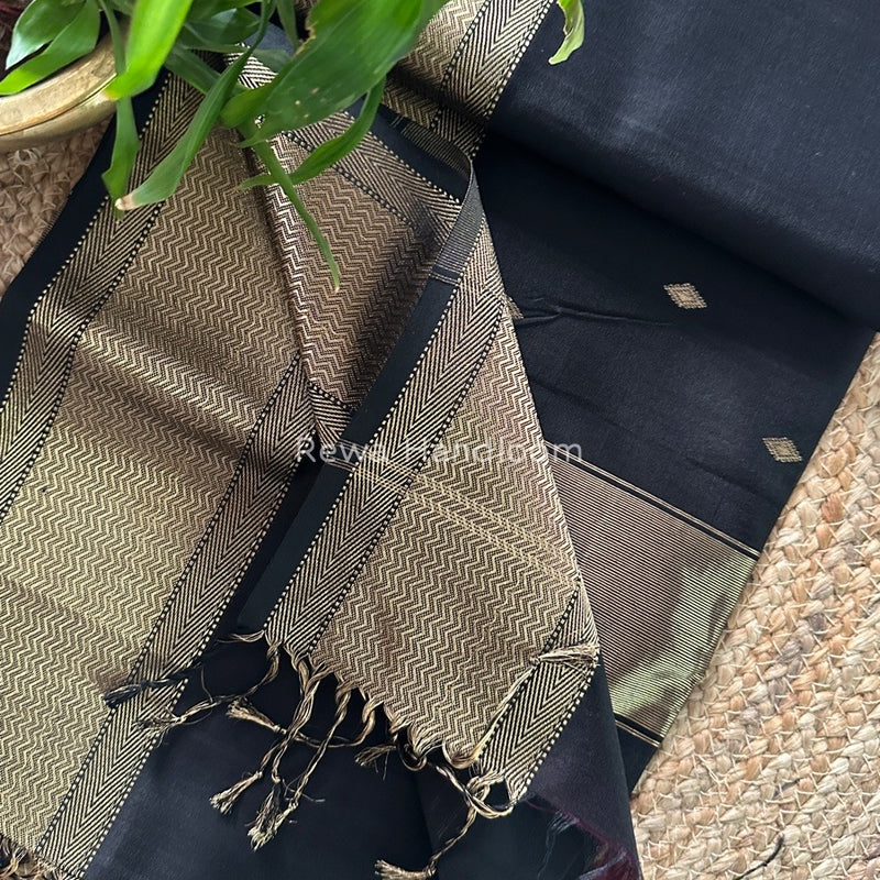 Zari Butti Maheshwari Saree