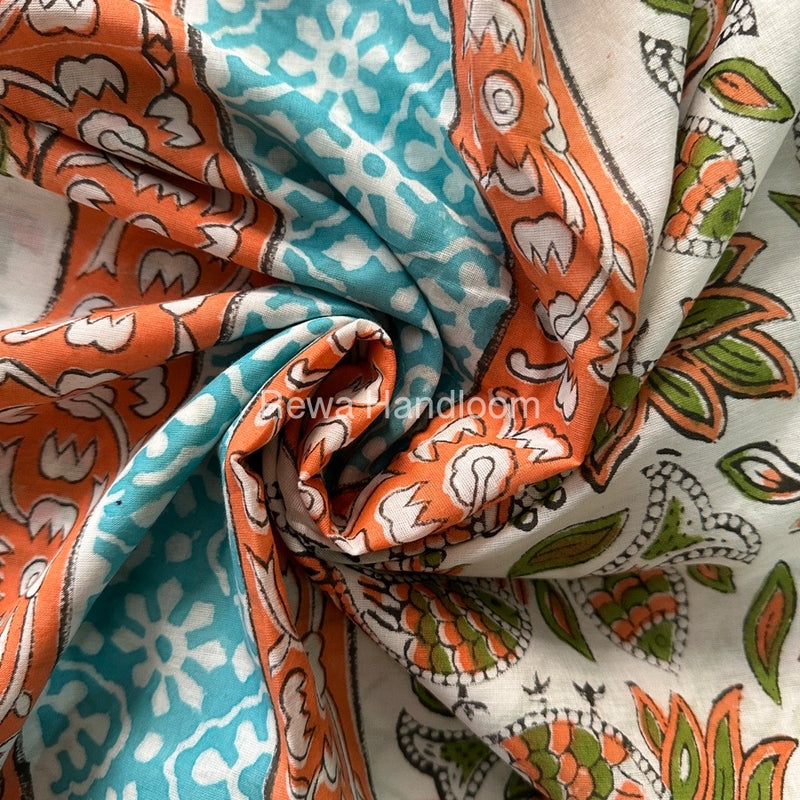 White Cotton Printed Saree CS027