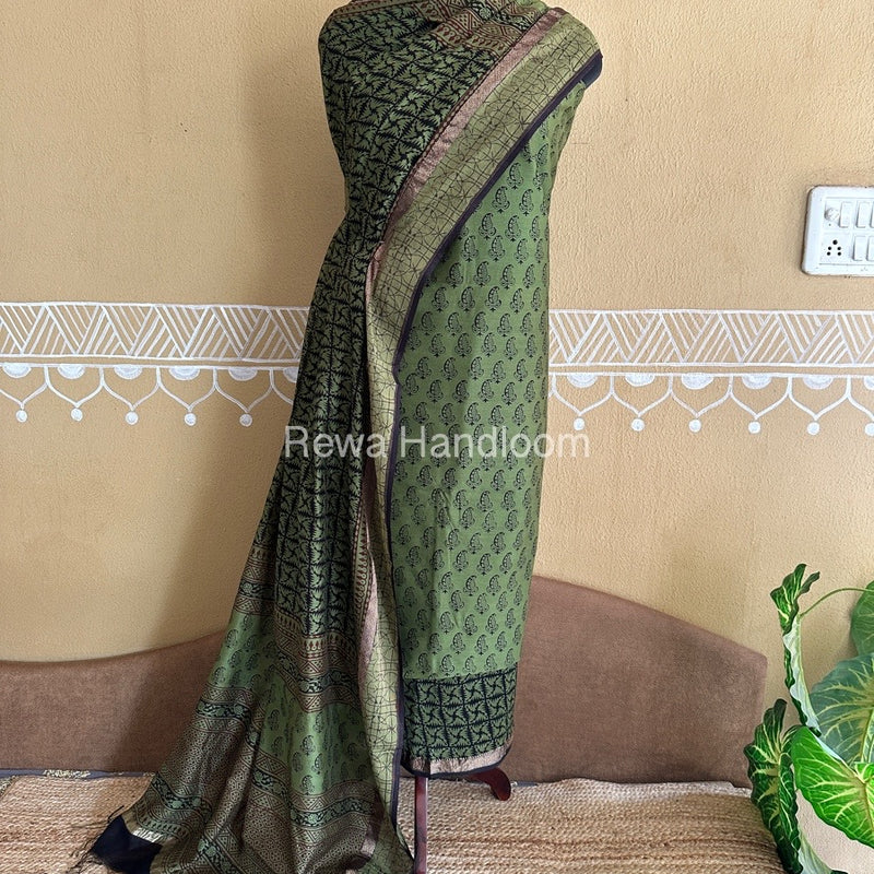 Maheshwari Bagh Print Suit