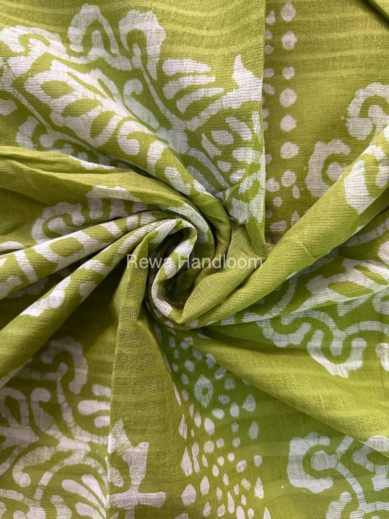 Parrot Green Cotton Printed Saree CS016