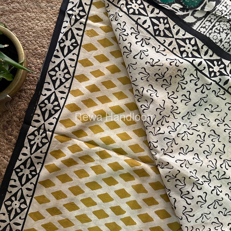 Cream Cotton Printed Saree CS033