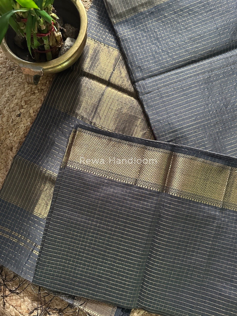 Maheshwari Saree