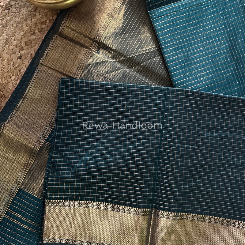 Maheshwari Saree