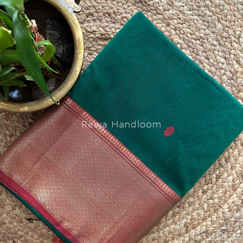 Maheshwari Bottle Green Zari Skirt Butti Saree ZSB067