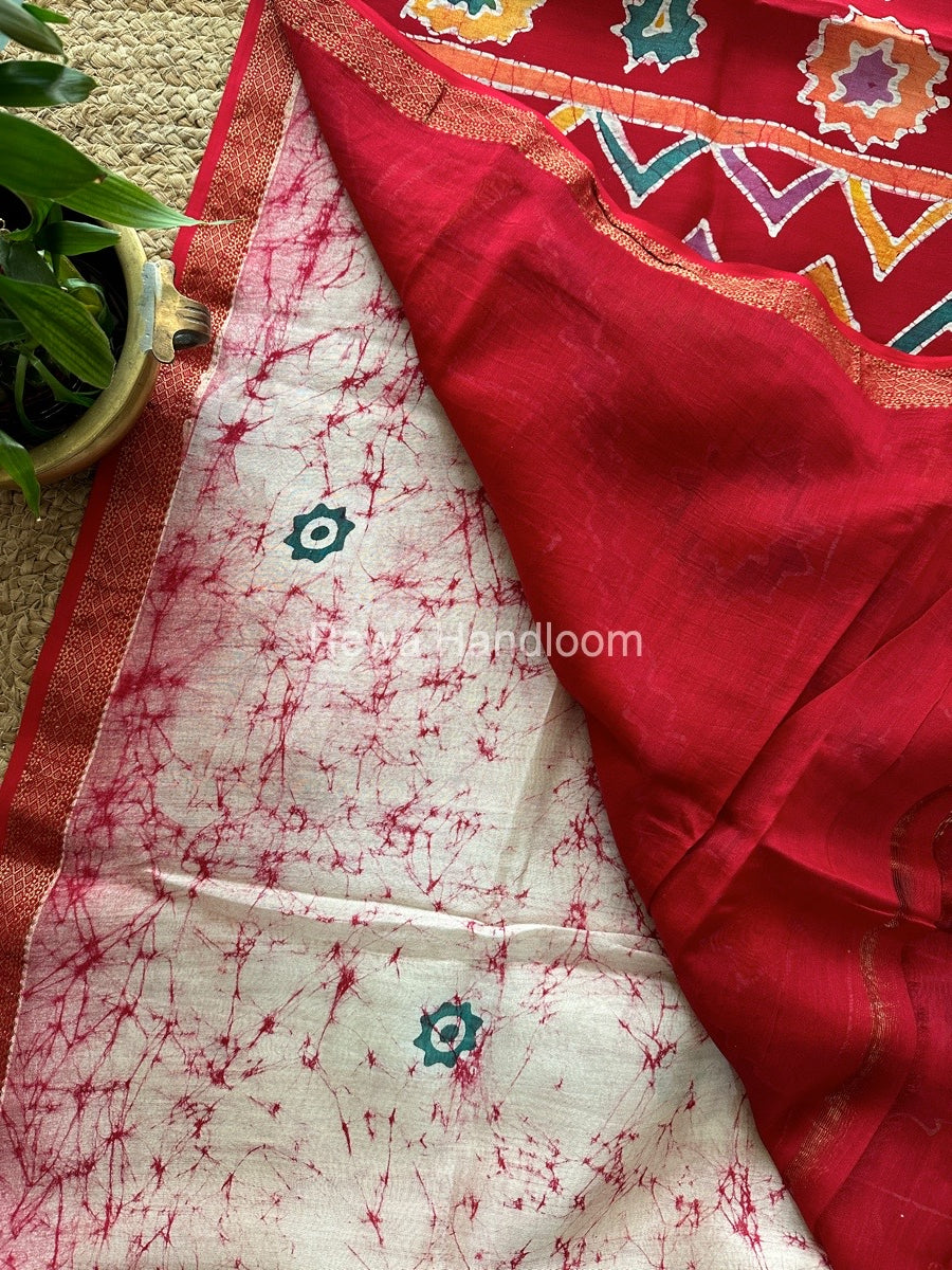 Maheshwari Red Batik Indonesian Print Saree IBS047