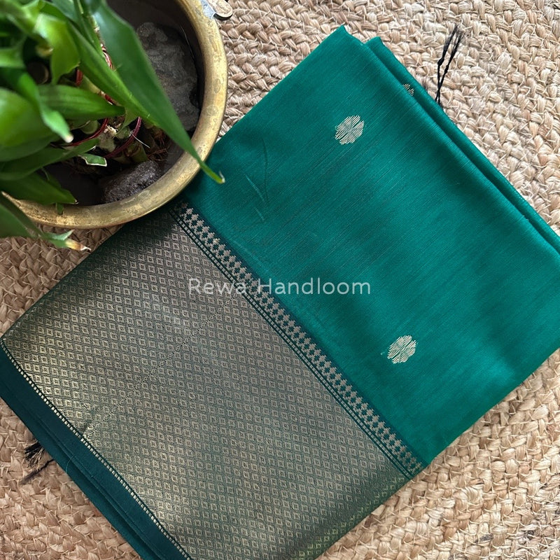 Maheshwari Bottle Green Zari Skirt Butti Saree ZSB073