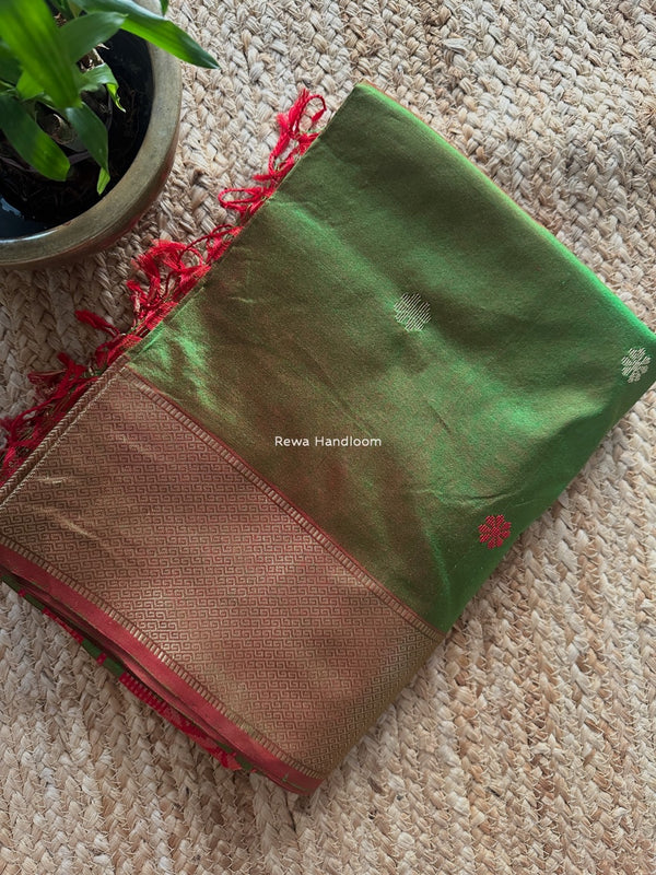 Maheshwari Parrot Green Pure Silk Saree PS067