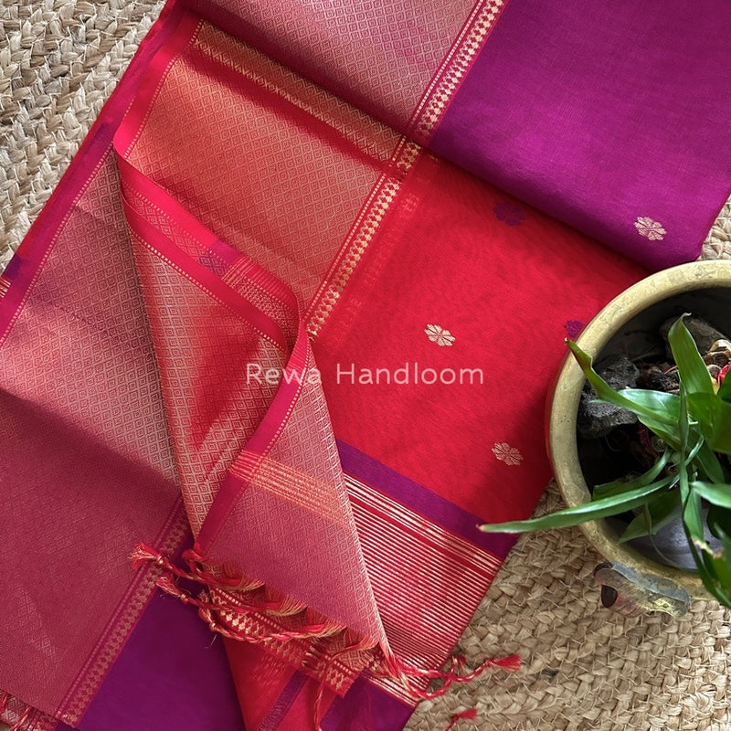 Maheshwari Zari Skirt Butti Saree 