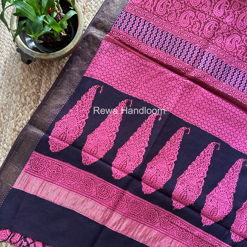Maheshwari Pink Bagh Print Small Border Saree MTBS131