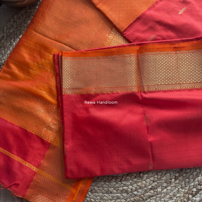 Maheshwari Dark Gajari Pure Silk Saree PS072