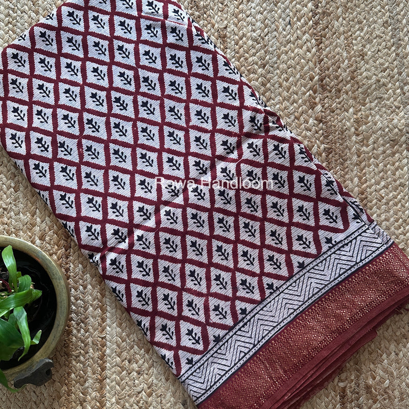 Maheshwari Saree